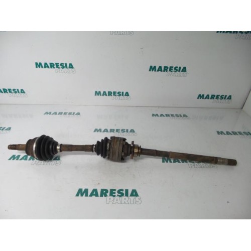 Alfa Romeo - 145/146 - Aandrijfas rechts-voor