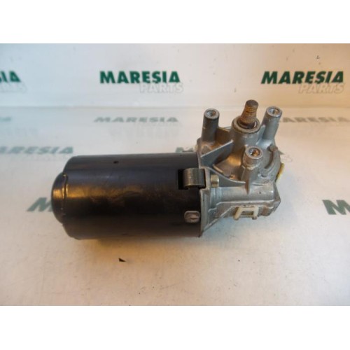 Alfa Romeo - 145/146 - Front wiper motor