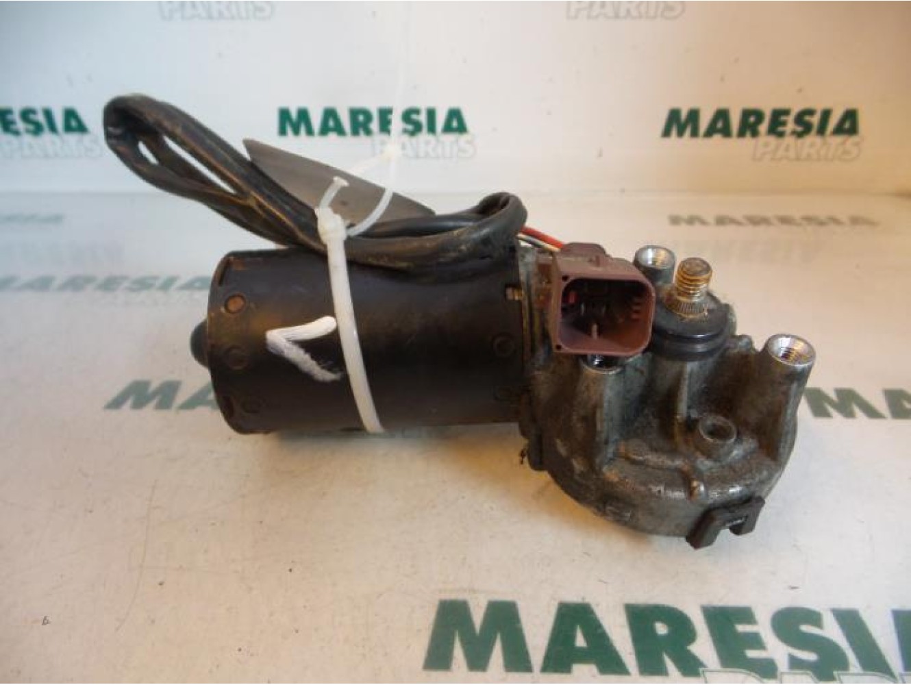 Citroen - Xsara - Front wiper motor