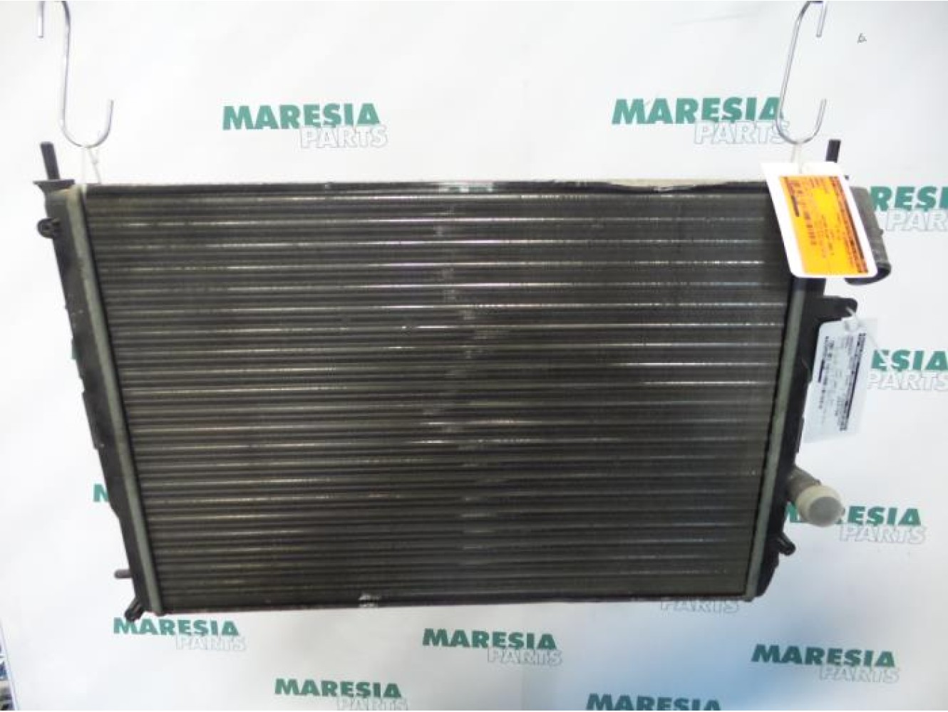 Renault - Megane - Radiator