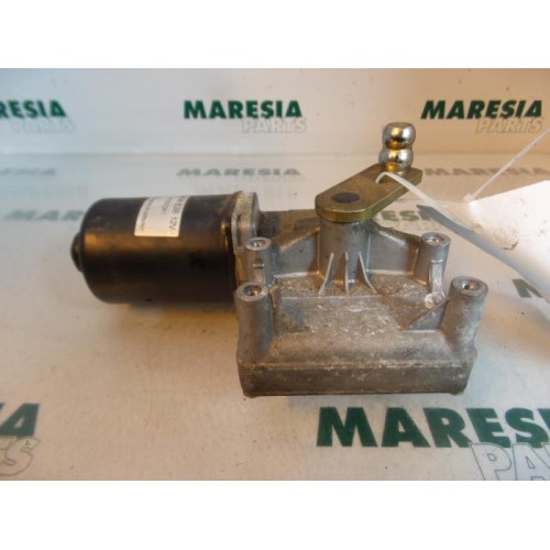 Peugeot - 307 - Front wiper motor