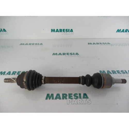 Peugeot - 307 - Aandrijfas links-voor