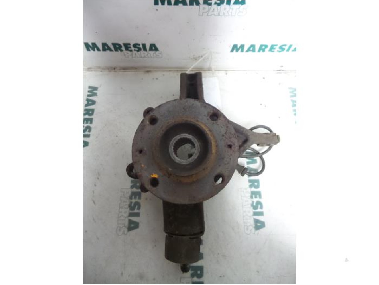 Peugeot - 307 - Fusee links-voor