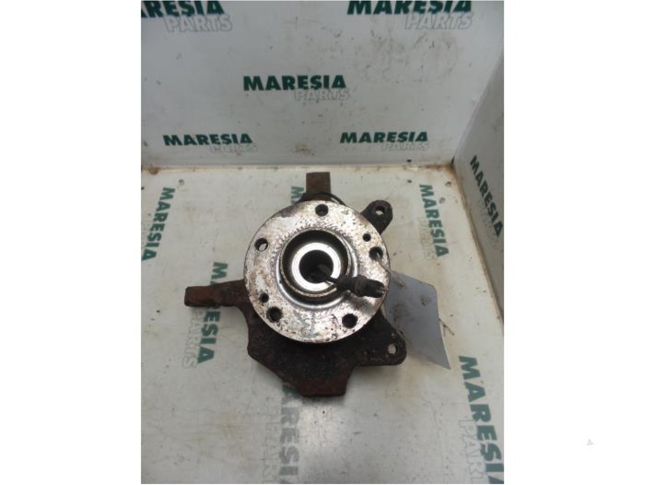 Renault - Laguna - Knuckle, front right