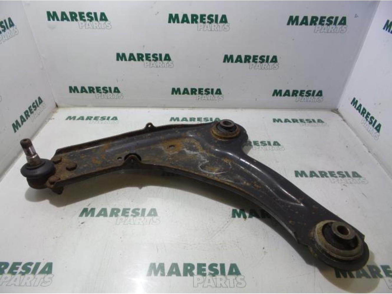 Renault - Laguna - Querlenker unten links vorne