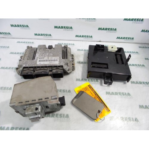 Renault - Laguna - Engine management computer