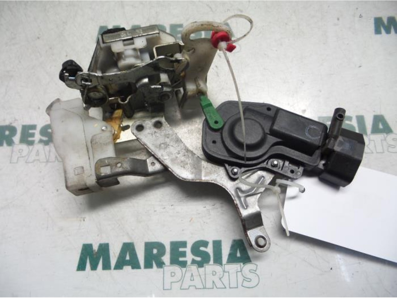 Peugeot - 107 - Deurslot Mechaniek 2Deurs links