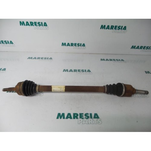 Peugeot - 207 - Front drive shaft, right