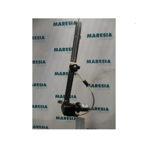 Renault - Laguna - Rear door window mechanism 4-door, right