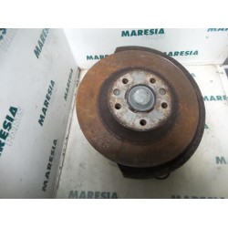Peugeot - 407 - Fusee links-achter