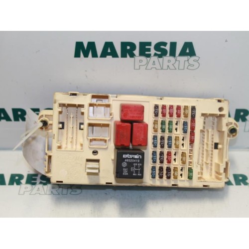 Fiat - Stilo - Fuse box