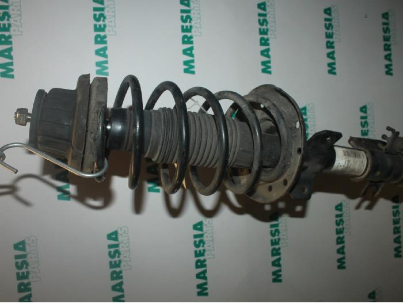 Fiat - Stilo - Front shock absorber rod, right