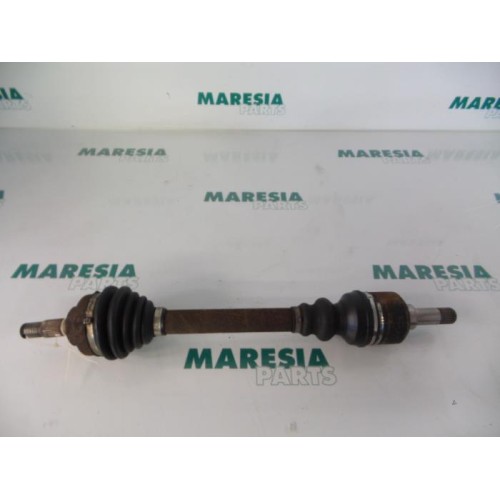 Peugeot - 307 - Front drive shaft, left