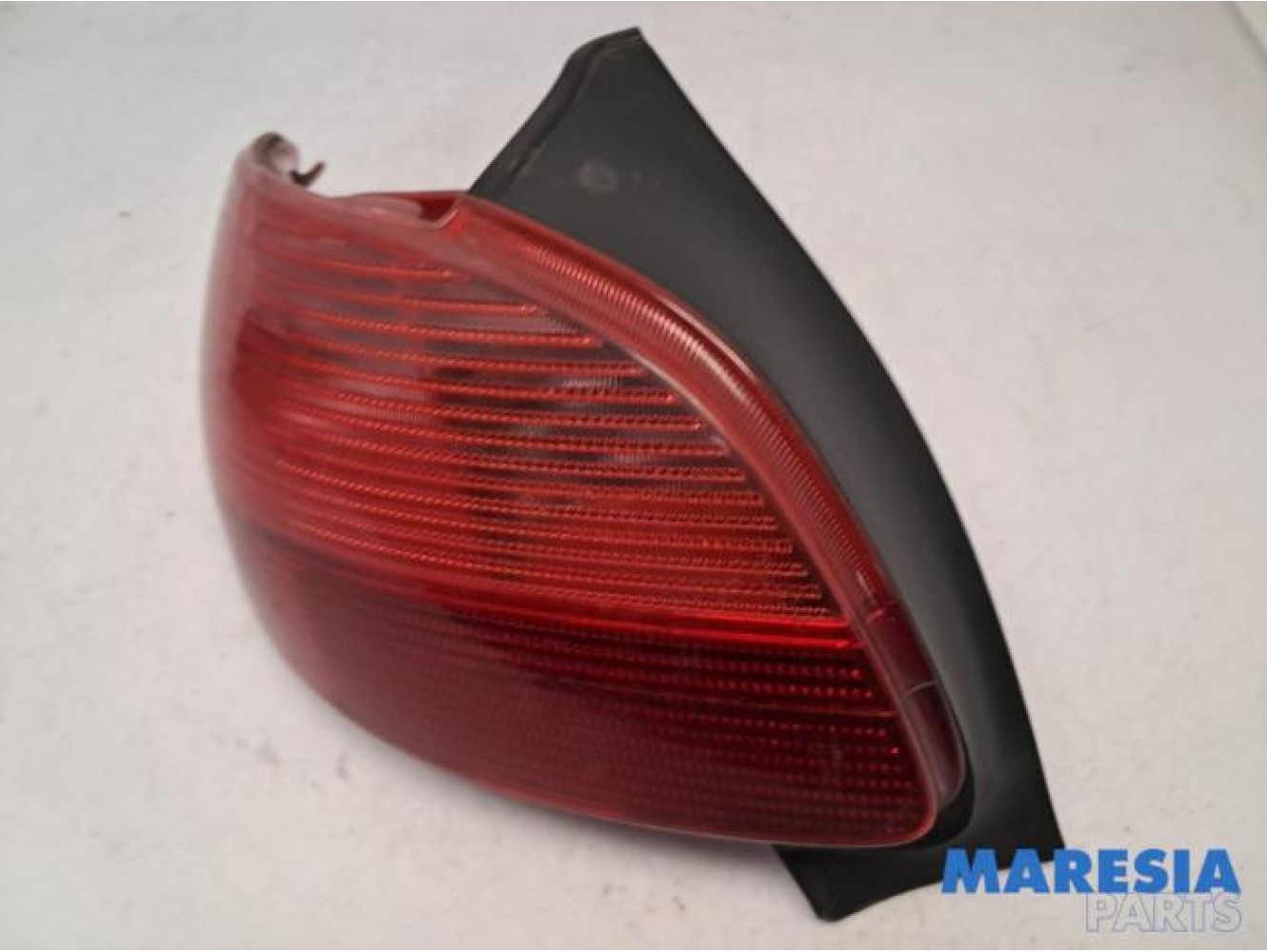 Peugeot - 206 - Achterlicht links