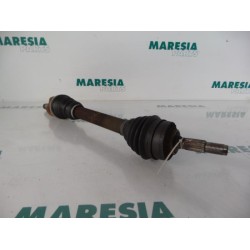 Peugeot - 206 - Aandrijfas links-voor