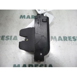 Lancia - Phedra - Tailgate lock mechanism