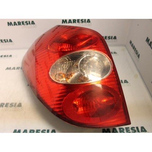 Renault - Laguna - Rücklicht links