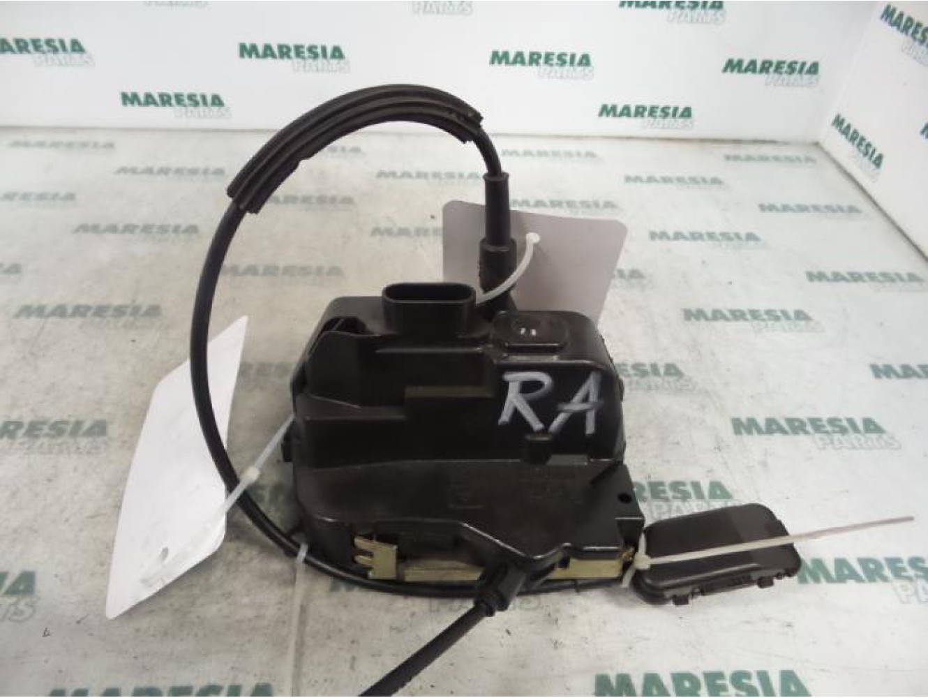Renault - Laguna - Rear door mechanism 4-door, right