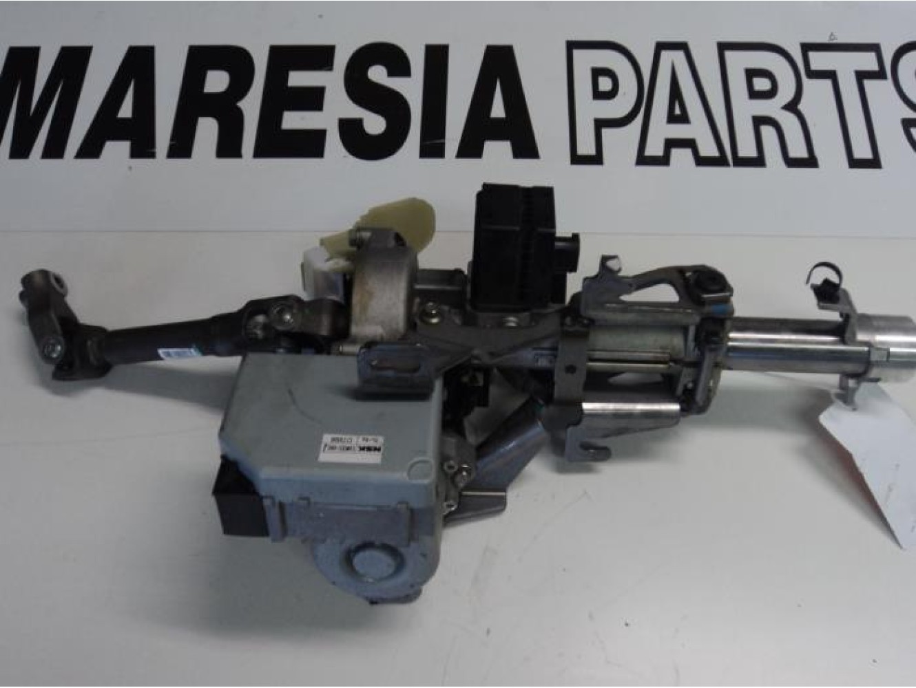 Renault - Megane - Steering column housing