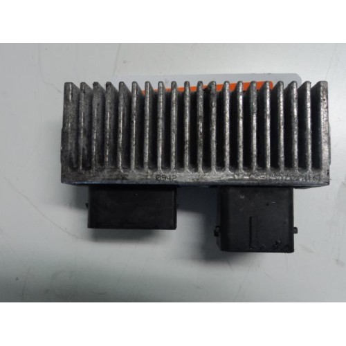 Renault - Megane - Glow plug relay