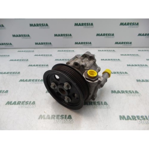 Citroen - C6 - Power steering pump