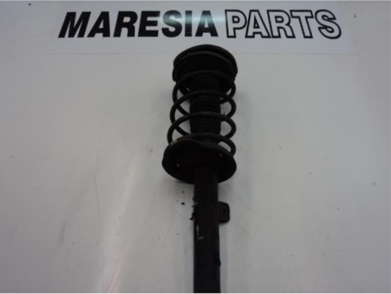 Peugeot - 206 - Front shock absorber rod, left