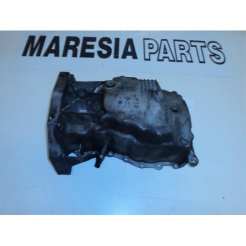 Renault - Megane Scenic - Couvercle carter
