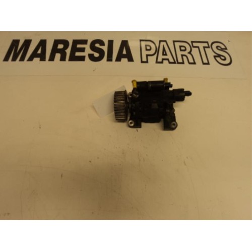 Renault - Megane Scenic - Kraftstoffpumpe Mechanisch
