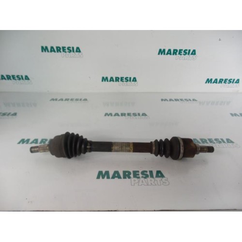 Peugeot - 307 - Front drive shaft, left
