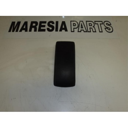 Renault - Megane - Armrest