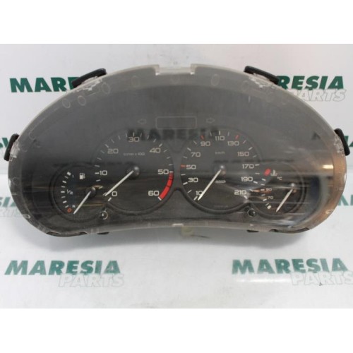 Peugeot - 206 - Instrumentenpaneel