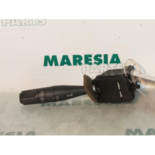 Peugeot - Partner - Indicator switch