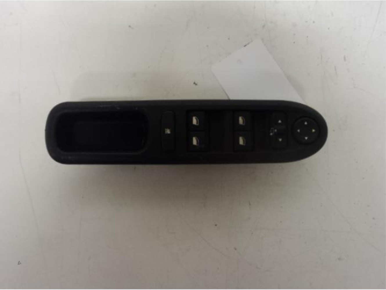 Peugeot - 407 - Multi-functional window switch