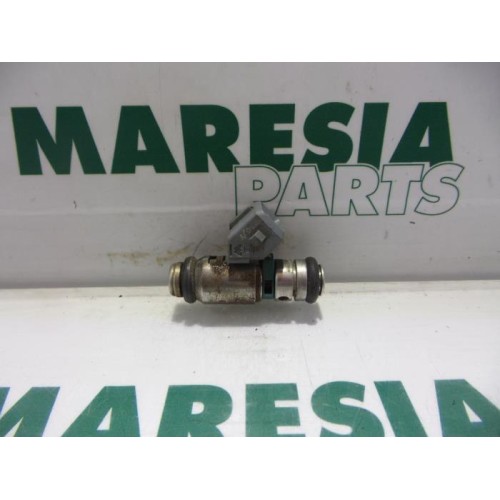 Renault - Megane Scenic - Injector (petrol injection)