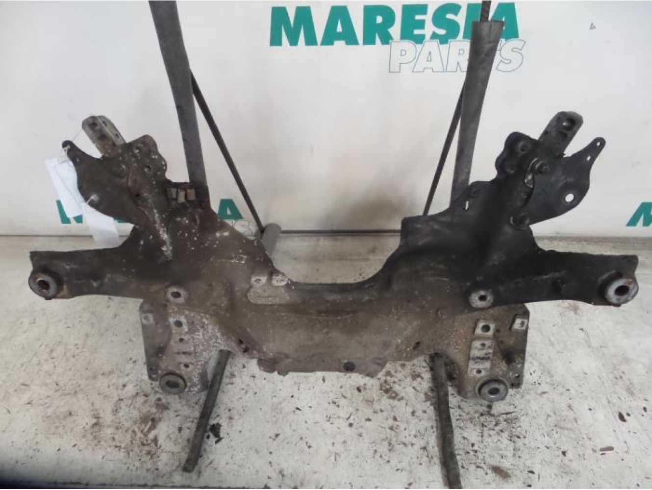 Citroen - C6 - Subframe