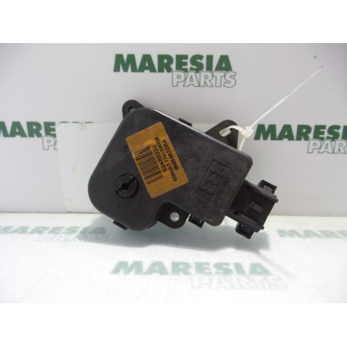 Renault - Espace - Heater valve motor