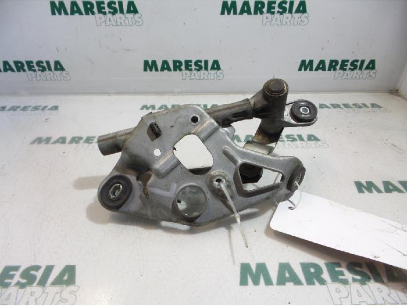Citroen - C6 - Wiper mechanism