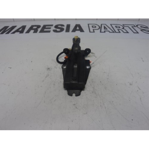 Citroen - C6 - Gordelspanner links
