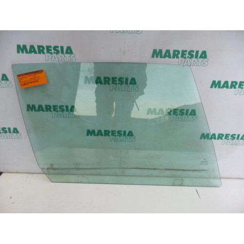 Peugeot - 306 - Door window 2-door, right