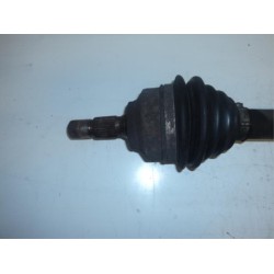 Peugeot - 206 - Aandrijfas links-voor