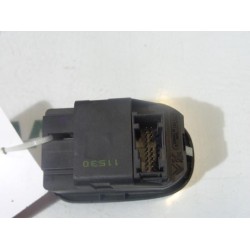 Peugeot - 206 - Multi-functional window switch