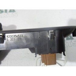 Renault - Clio - Multi-functional window switch