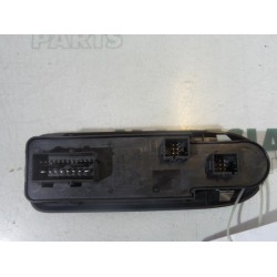 Peugeot - 508 - Multi-functional window switch