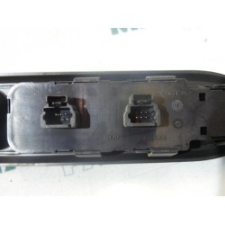 Peugeot - 407 - Multi-functional window switch