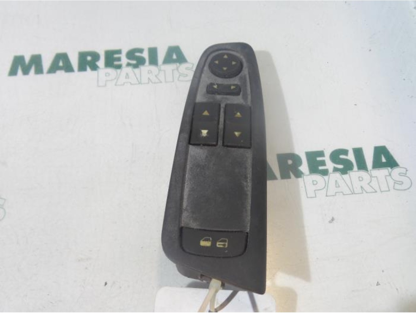 Fiat - Stilo - Multi-functional window switch