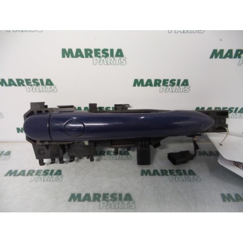 Renault - Megane Scenic - Front door handle 4-door, right