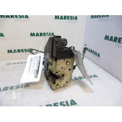 Renault - Megane Scenic - Front door lock mechanism 4-door, right