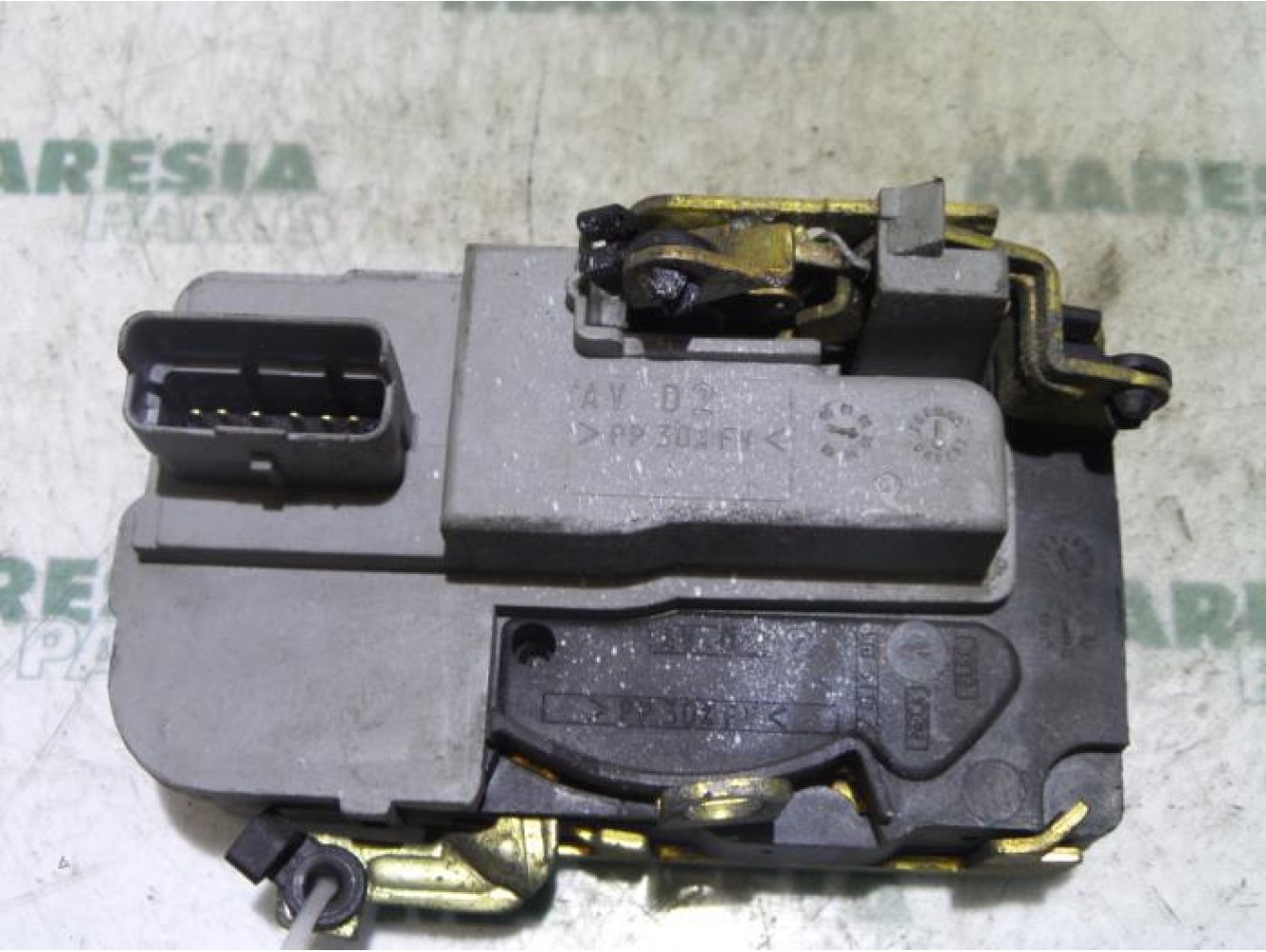 Peugeot - 206 - Front door lock mechanism 4-door, right