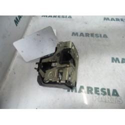 Renault - Megane Scenic - Rear door lock mechanism 4-door, left