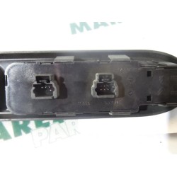Peugeot - 407 - Multi-functional window switch